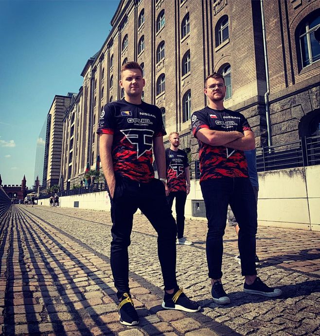 朱凯谈到 Invictus Gaming 教练：他在原则上有问题，我对Daeny的印象不好